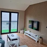 Sun & Garden View *