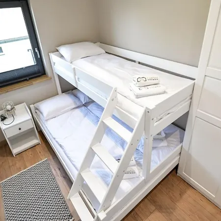 Sun & Garden View Nyaraló